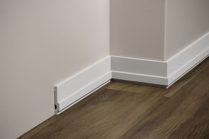 Skirting Profile DSK-6913